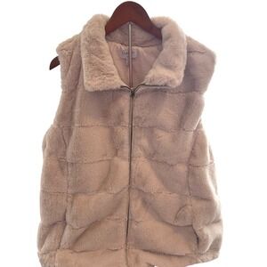 Carmen Marc Valvo Women's Faux Fur Quilted Vest Blush Pink Size 3X